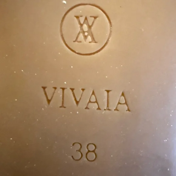 VIVAIA Square Toe Mary Jane Flats Size 7-7.5 in Almond - Picture 5 of 6